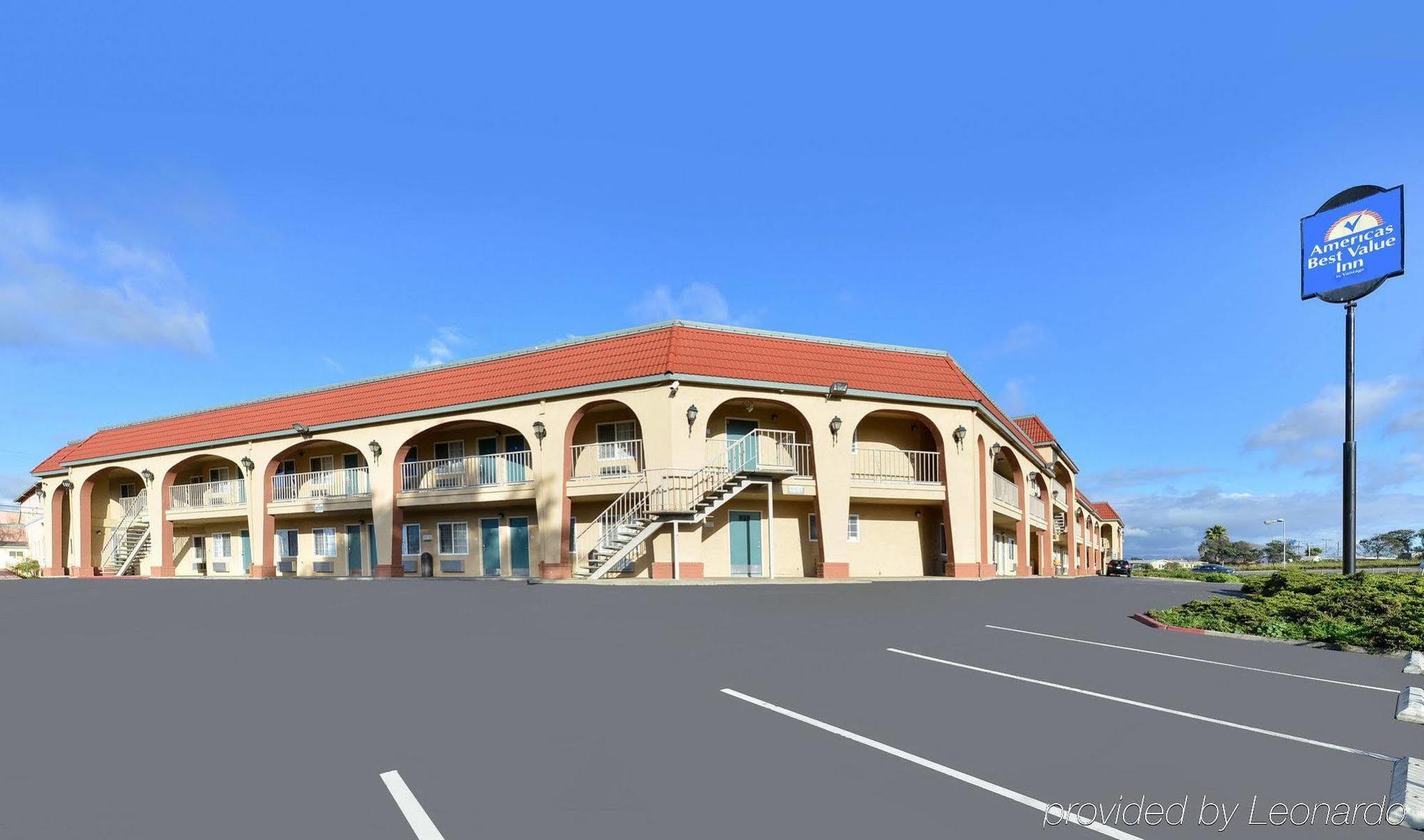 Salinas Inn Bagian luar foto